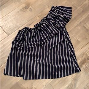 One Shoulder Ruffle Top